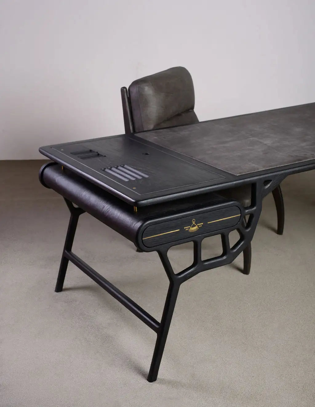 The Seana Marena Desk